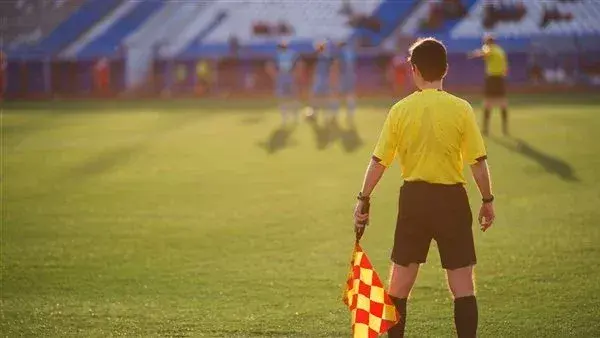 تفاصيل مشروع اتحاد الكرة الجديد لتطوير التحكيم