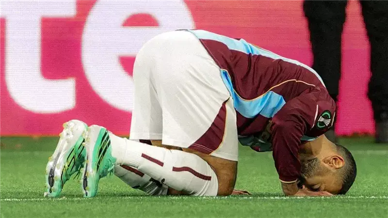 محمد صلاح يتألق بهدف وتمريره حاسمة.. طرابزون سبور يسحق كوبس برباعية في دوري المؤتمر الأوروبي