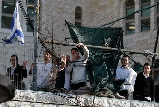 كل ما تود معرفته عن الصراع الفلسطيني الإسرائيلي: أسئلة وأجوبة شاملة