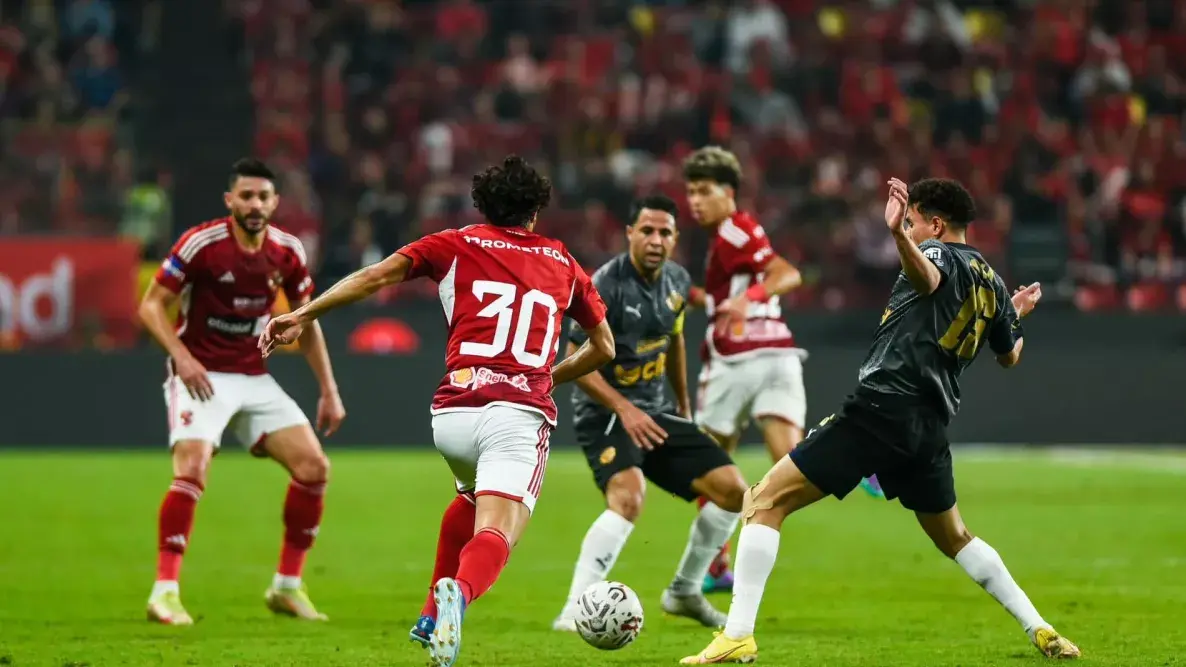 عودة بلعمري وثلاثي هجومي.. الأهلي يعلن تشكيله لموقعة المصري الحاسمة بالدوري