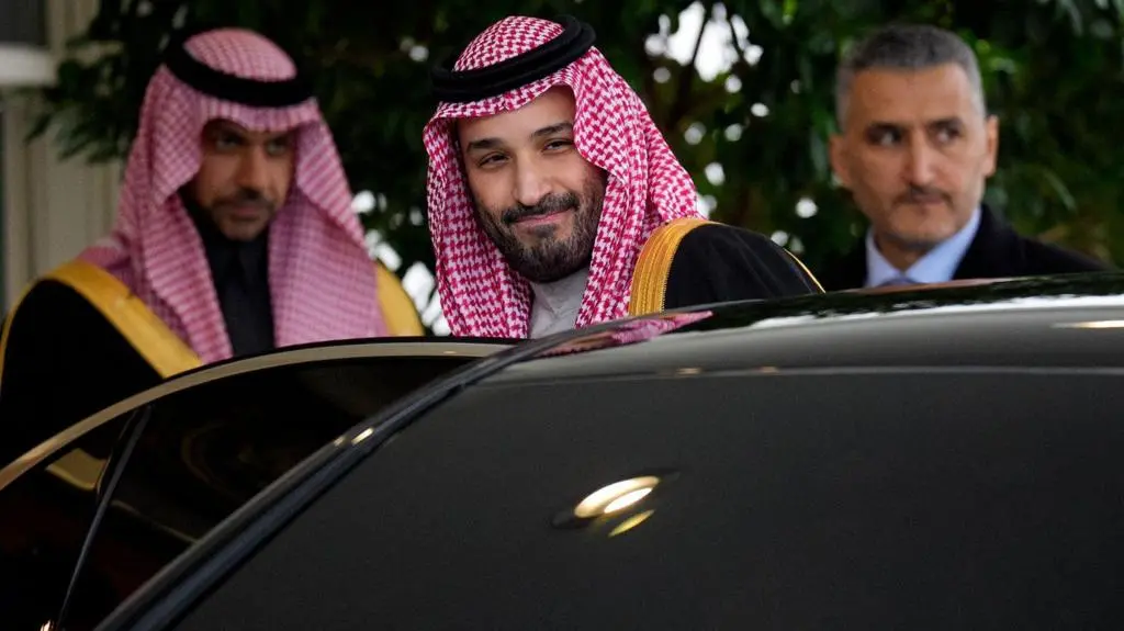 الرياض تتجنب حرباً إقليمية مع طهران: ضغوط متصاعدة وحسابات دقيقة