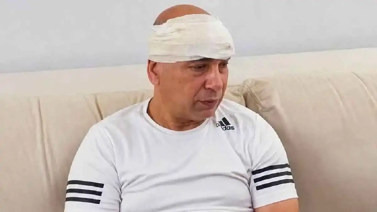 حسام حسن يتلقى حقنة بلازما لعلاج إصابة الكتف