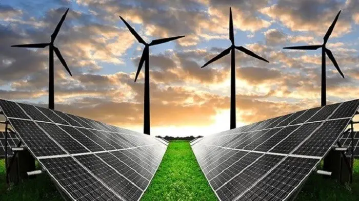 مصر تقتحم سوق تخزين الطاقة.. وضع حجر أساس مصنع «Sungrow» بالسخنة