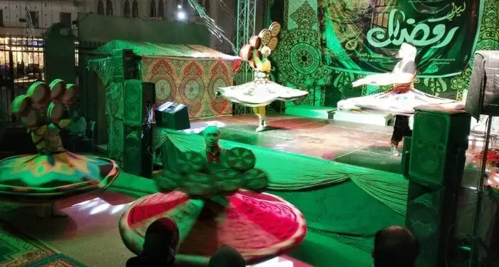 التنورة تُبهر جمهور أسيوط في ليالي رمضان الثقافية
