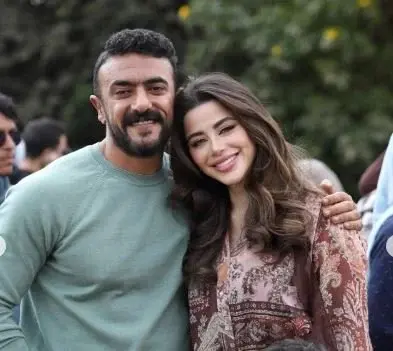 يارا السكري تثير التساؤلات حول حقيقة ارتباطها بـ أحمد العوضي