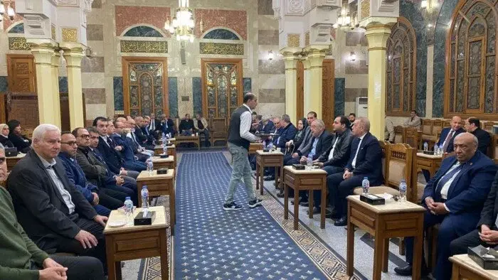 أستاذة العلوم السياسية.. تقديم العزاء في الدكتورة هالة مصطفى