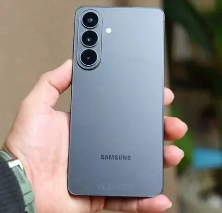 مواصفات وأسعار هاتف Samsung Galaxy S26 Plus
