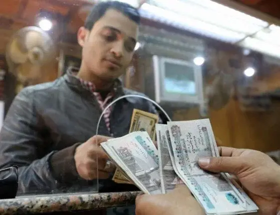 شهادات الادخار في البنوك بعد اندلاع الحرب الأمريكية الإيرانية