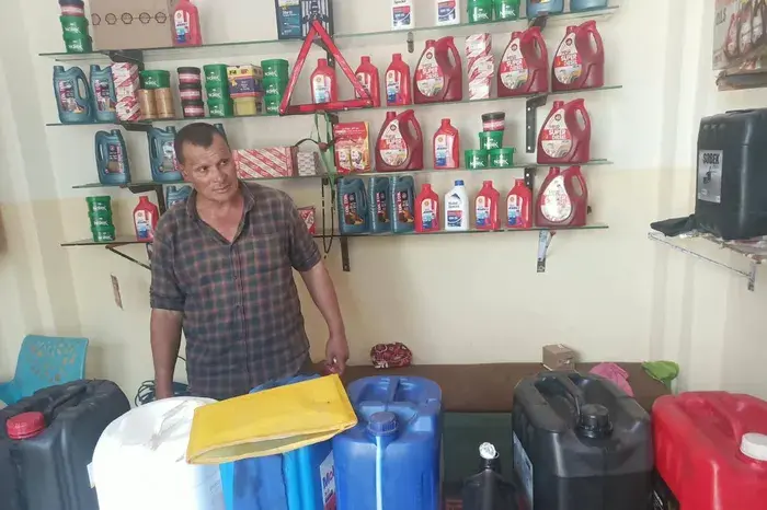ضبط مخالفات في تداول المواد البترولية بمحطة وقود في كفر الشيخ