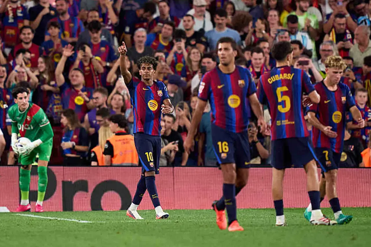 موعد مباراة برشلونة ضد فالنسيا في الدوري الإسباني والقنوات الناقلة