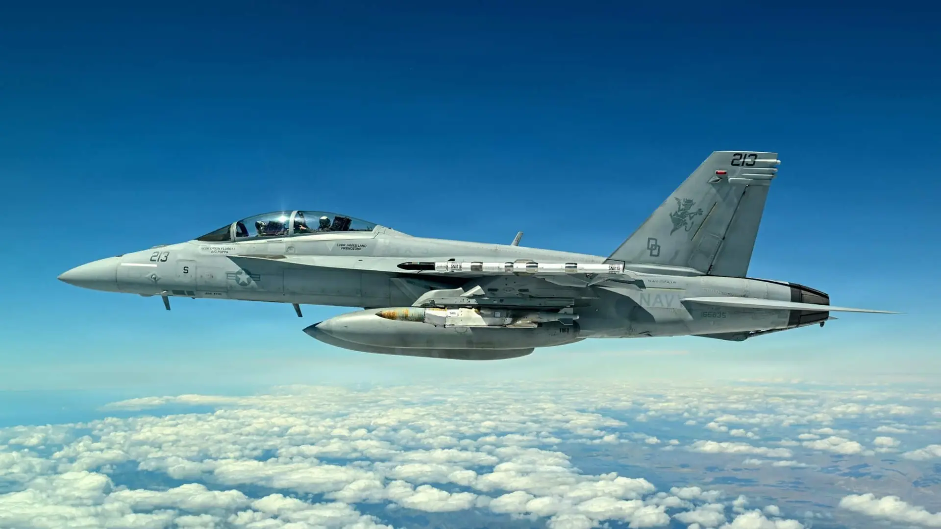 البحرية الأميركية تختبر قنبلة "JDAM" بمحرك نفاث: عصر جديد لـ"صواريخ الكروز" منخفضة التكلفة