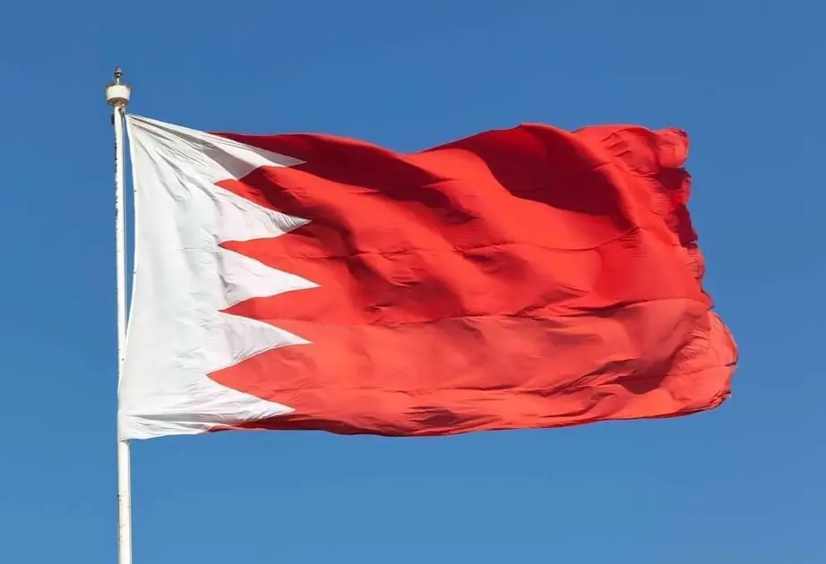 البحرين تعلن اعتراض مئات الصواريخ والمُسيّرات الإيرانية