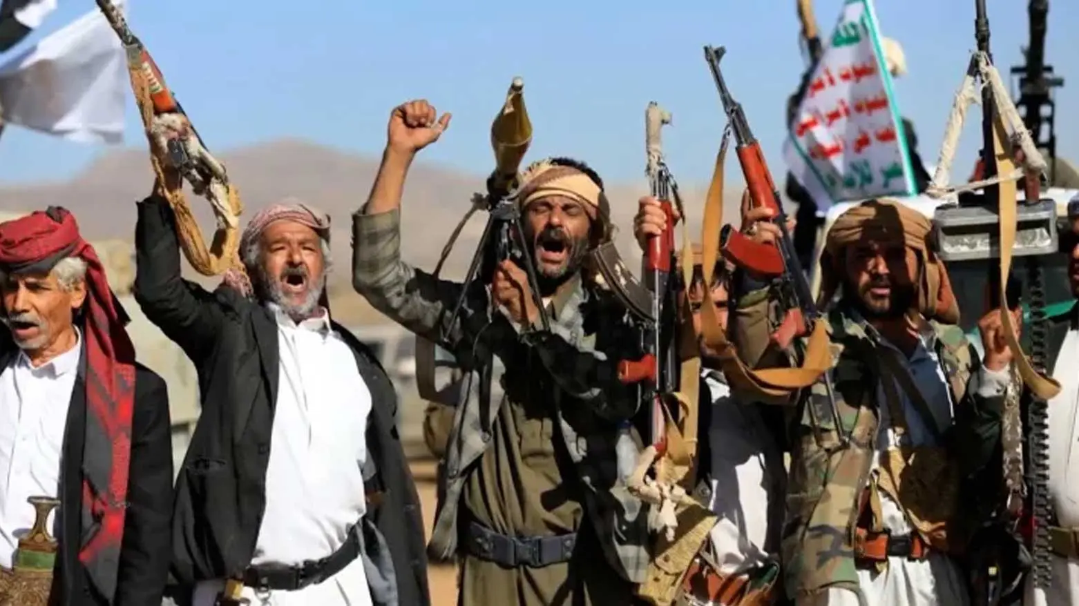 الحوثيون يفتحون جبهة جديدة والشرق الأوسط يتأهب لتصعيد واسع