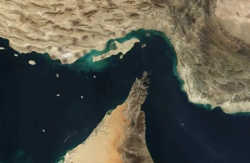 الخليج يبحث بدائل لمضيق هرمز: تأمين الطاقة أم مواجهة إيران؟