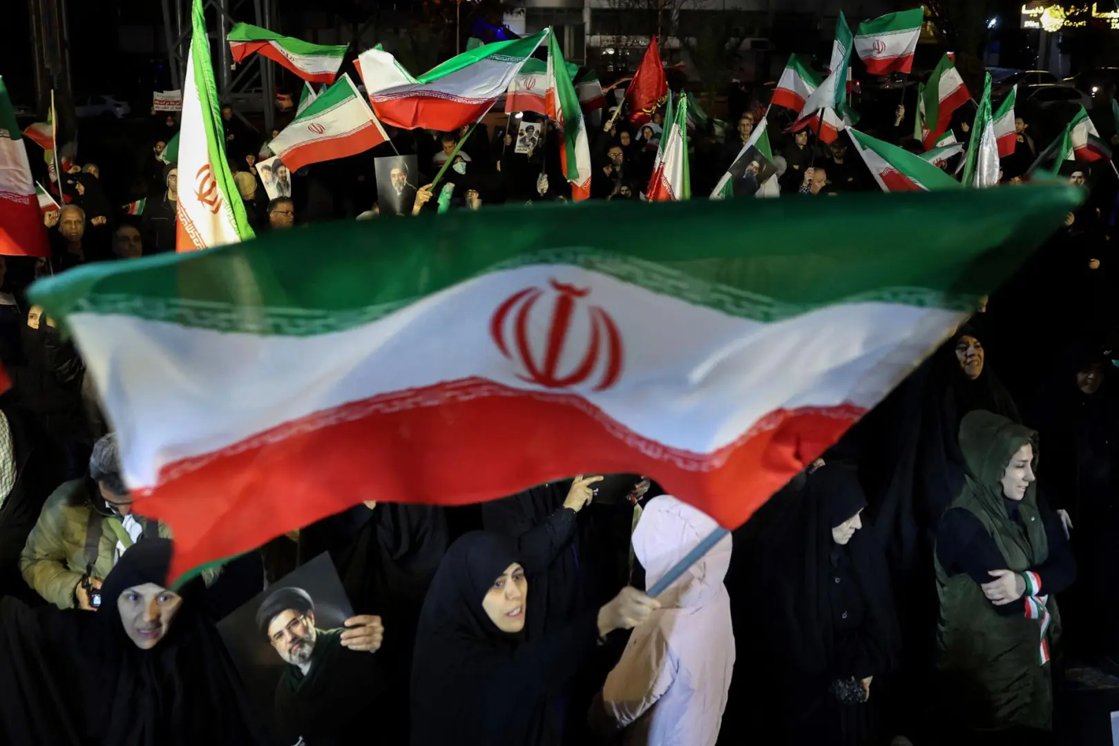 الترقب يبلغ ذروته: رد إيران على المقترح الأمريكي لسلام الشرق الأوسط الليلة