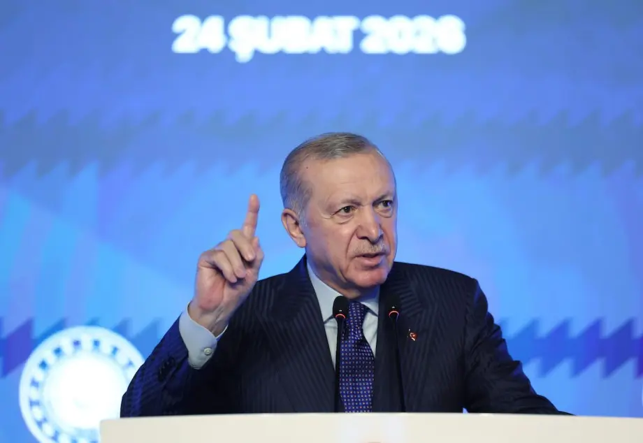 أردوغان يتوعد بـ"رد متزن" بعد اختراق صاروخ إيراني ثالث للأجواء التركية
