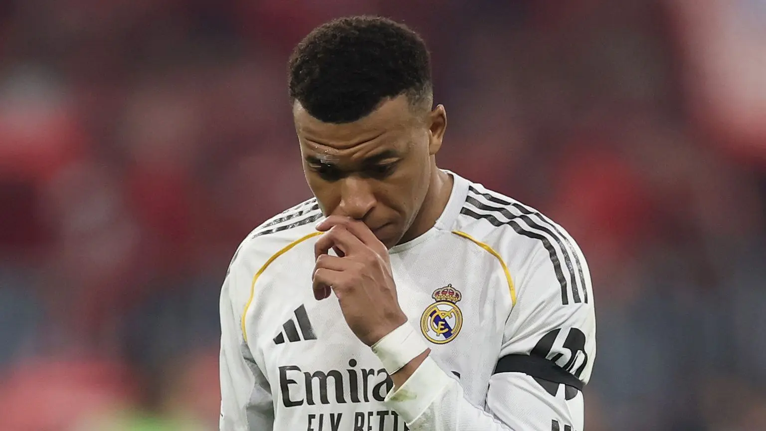 ريال مدريد يكشف تفاصيل إصابة كيليان مبابي