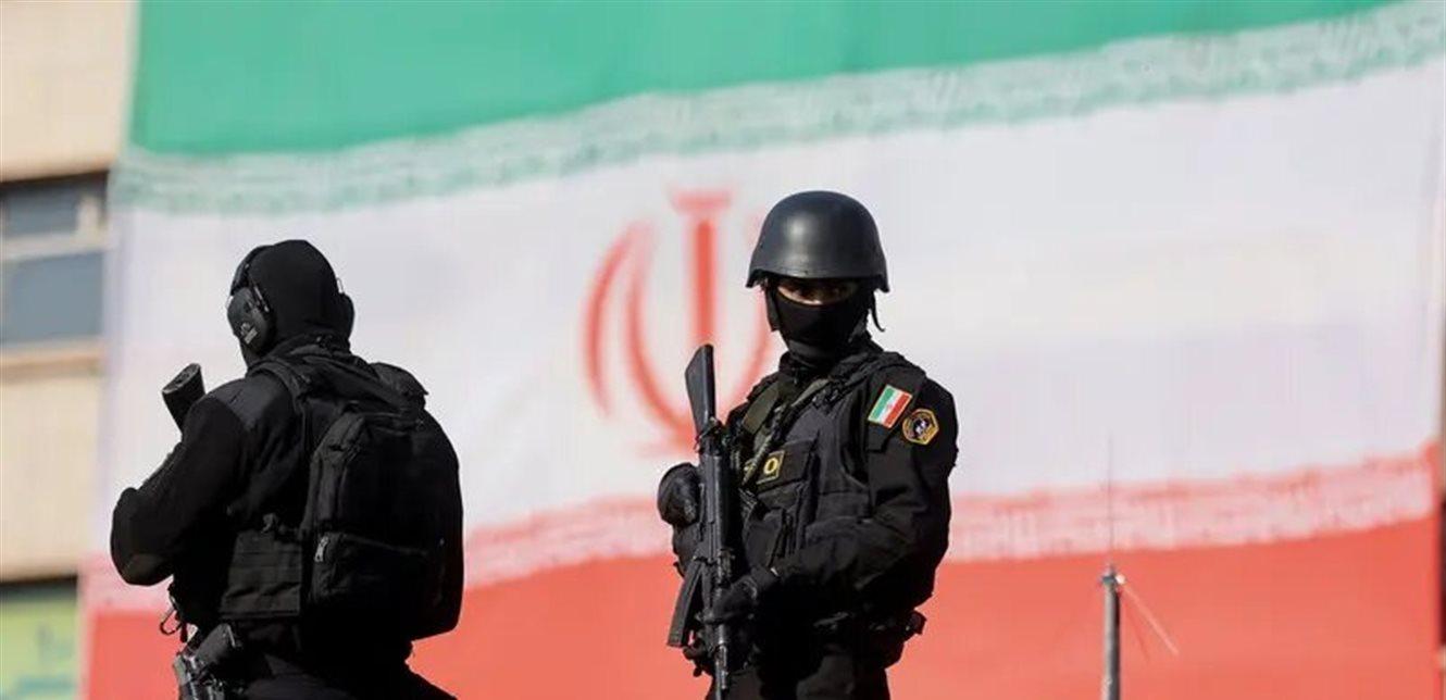 إيران تعدم رجلين بتهمة التجسس للموساد: تصعيد في الحرب الخفية
