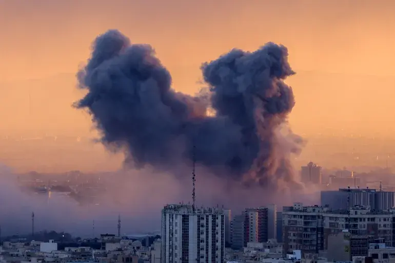 إيران تدخل مرحلة التهدئة: حصاد مرير للاستنزاف العسكري والاستراتيجي