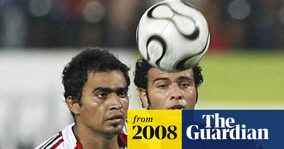 صراع القمة المحتدم يلهب الدوري المصري: الزمالك ينتزع الصدارة والأهلي يلاحق بلا هوادة