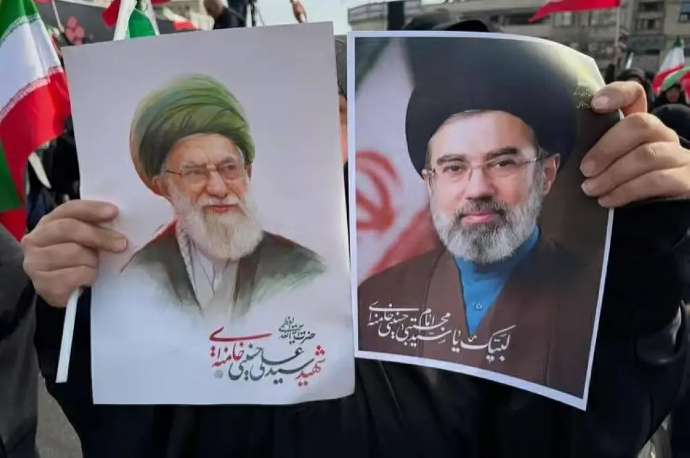 غياب "المرشد المتخفي": خامنئي الابن يثير التكهنات في طهران