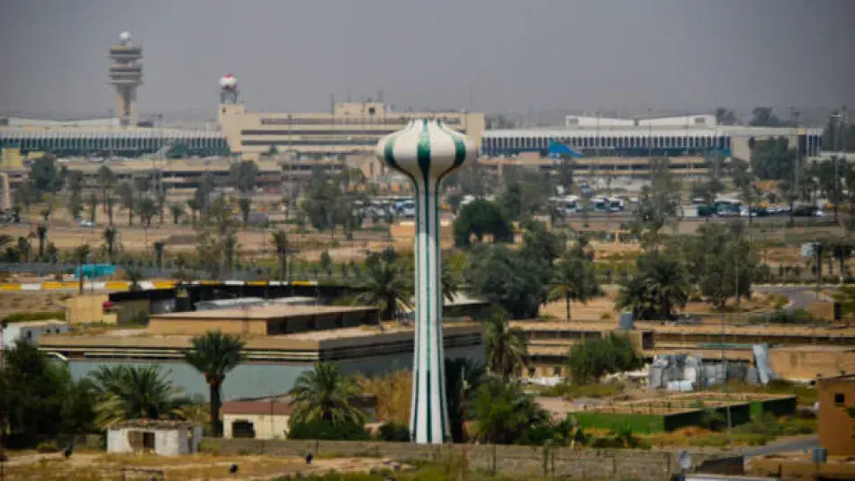 هجوم بمسيرات وصواريخ يستهدف قاعدة عسكرية بمطار بغداد