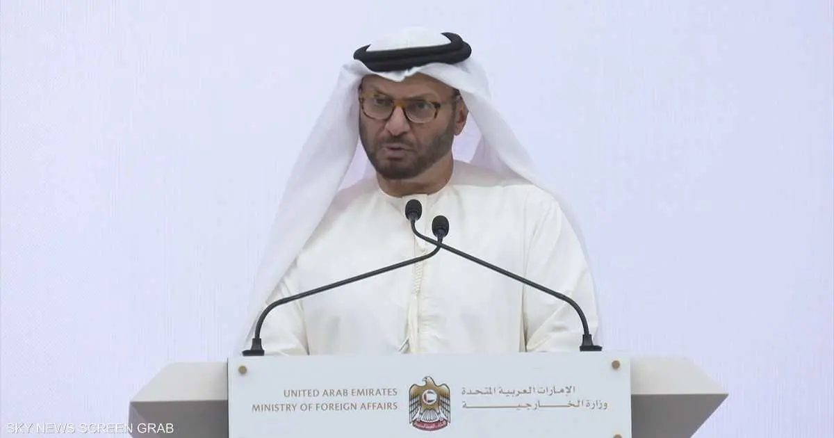قرقاش: دول الخليج تدفع ثمن الطموح الإيراني.. رسالة إماراتية واضحة