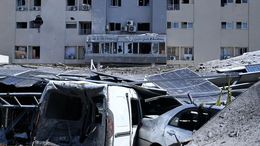قصف إسرائيلي يدمّر مستشفى بصور: 4 قتلى وعشرات الجرحى جنوب لبنان