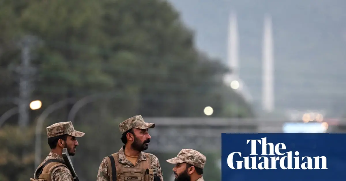 مبعوثا ترامب في إسلام آباد.. هل تنجح وساطة باكستان بفك جمود محادثات إيران؟