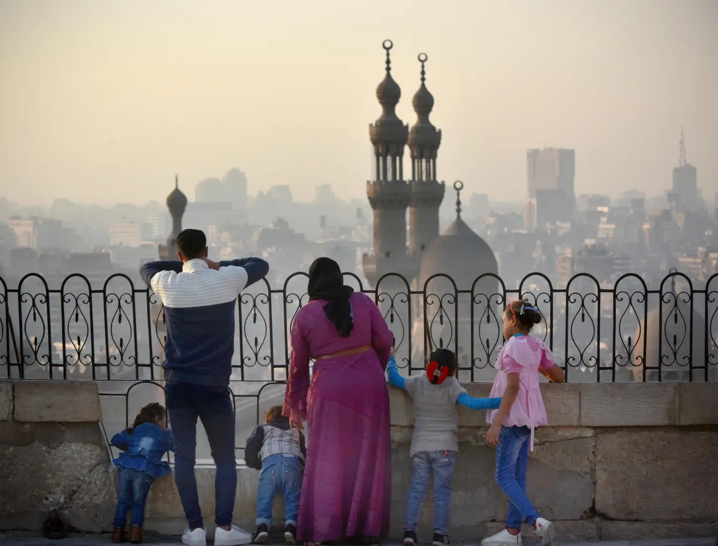 أزمة الديون العامة في الدول العربية: تحليل شامل وتوقعات قاتمة