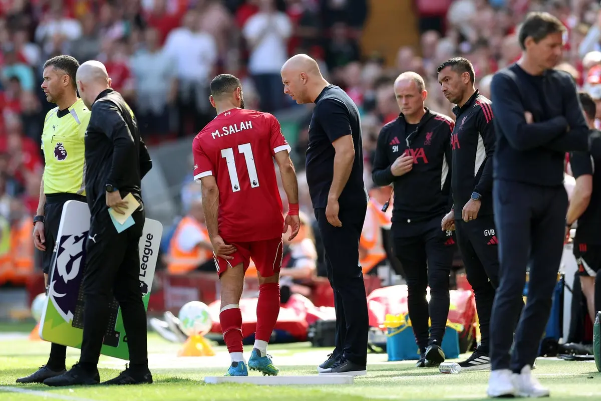 مستقبل محمد صلاح يشتعل: نجم ليفربول على أعتاب الرحيل ودوري روشن يترقب
