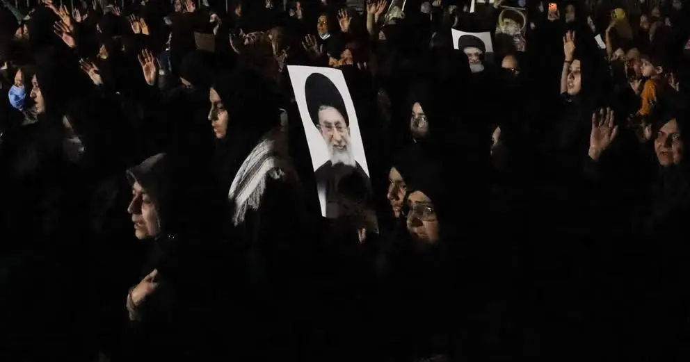 ترامب و"المستنقع" الإيراني: استراتيجية أميركية لتجنب حرب شاملة