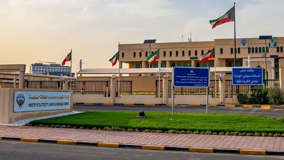 تصعيد جديد بالخليج: هجوم إيراني يستهدف منشأة حيوية بالكويت