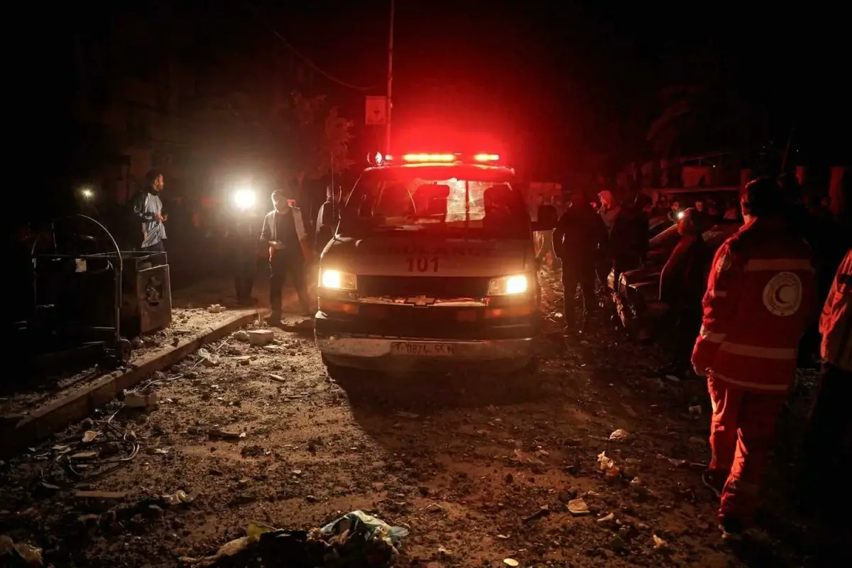 تصعيد جديد في غزة: قصف إسرائيلي يودي بحياة فلسطيني ويصيب آخر بجروح خطيرة