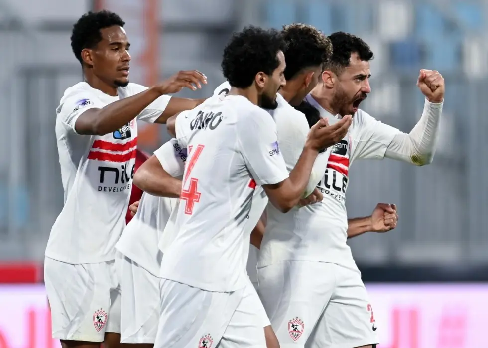 فيفا يصدم الزمالك بإيقاف القيد للمرة السادسة عشرة رغم اقترابه من حسم الدوري المصري