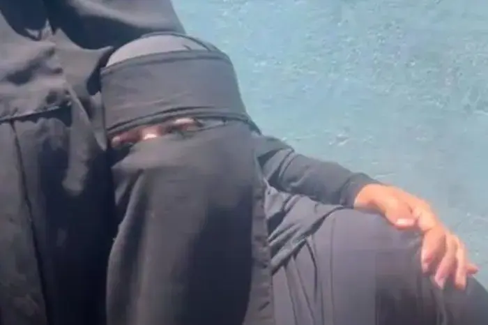 طالب حقوق ببورسعيد يُقتل طعنًا أمام منزله قبل ذهابه للامتحان ووالدته: لن أتنازل عن حقه