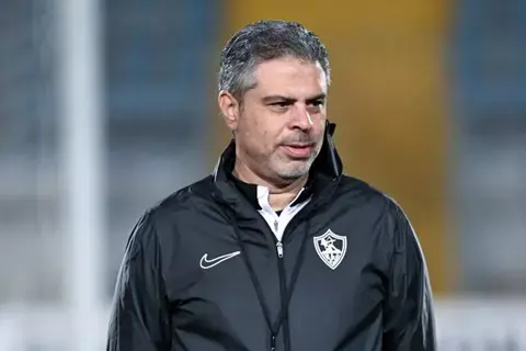 تفاصيل صادمة بعقد معتمد جمال مع الزمالك قبل حسم مصيره