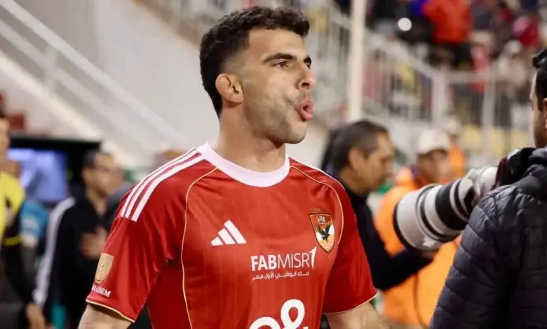 زيزو يرفض عرضًا من الدوري الأمريكي ويواصل رحلته مع الأهلي