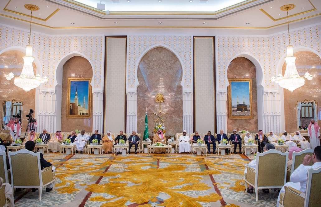 ولى عهد السعودية يهنىء حجاج بيت الله الحرام.. بالعيد