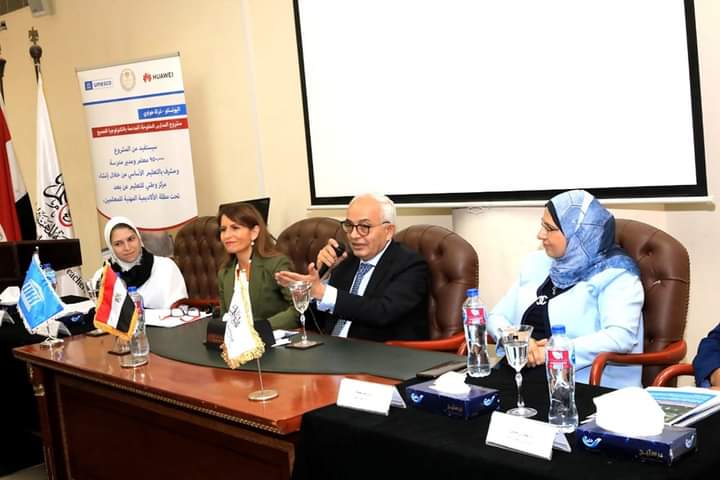 وزير التعليم يتفقد البرنامج التدريبى للمدربين (TOT) على إنشاء المحتوى الرقمى