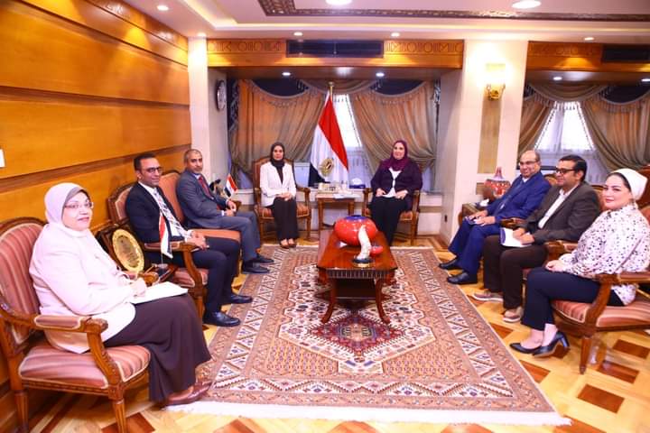القباج تبحث مع سفيرة البحرين بالقاهرة التمكين الاقتصادى للفئات الأولى بالرعاية