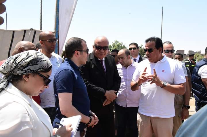وزير الصحة ومحافظ قنا يتفقدان وحدة طب الأسرة بفاو بحرى ونقطة إسعاف دشنا