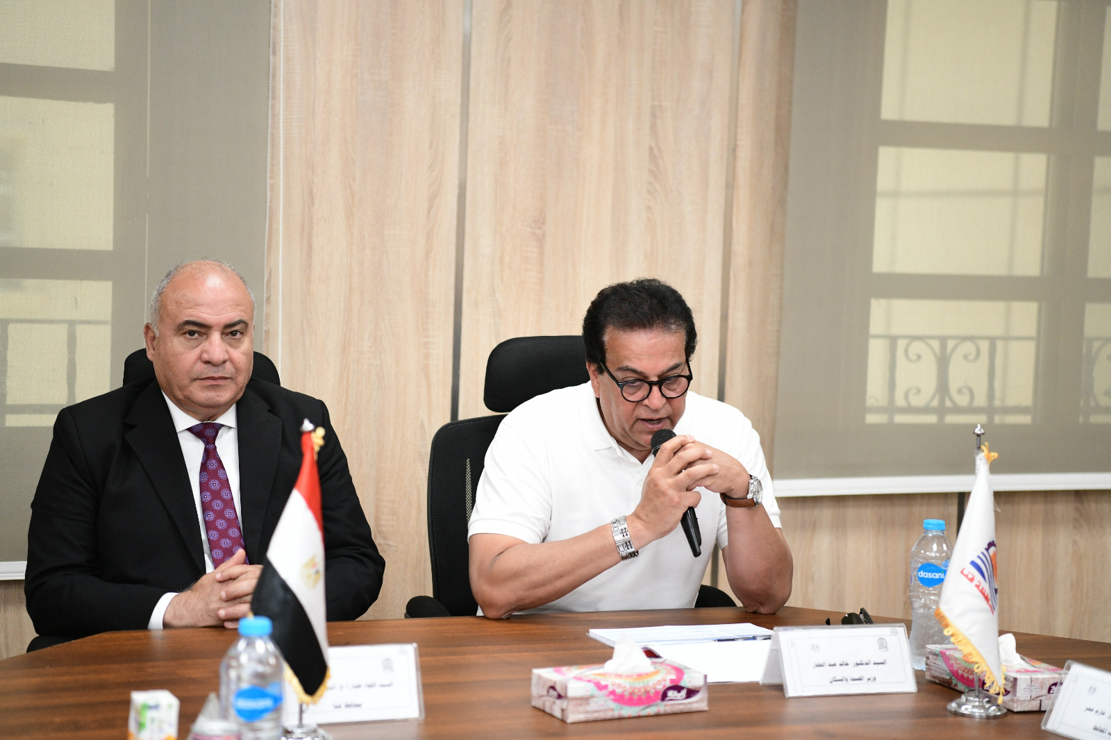 وزير الصحة يلتقى أعضاء مجلسى النواب والشيوخ.. بحضور محافظ قنا 