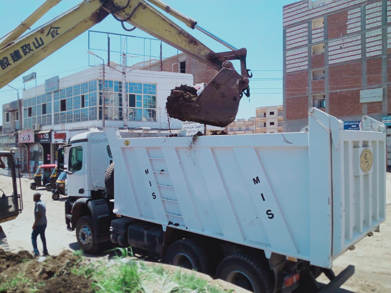 تطوير ميدان المرور بمدينة بيلا..كفر الشيخ