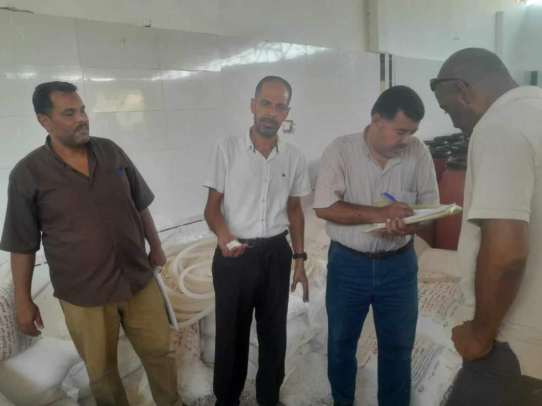 مصنع مواد غذائية بدون ترخيص..فى المنيا 