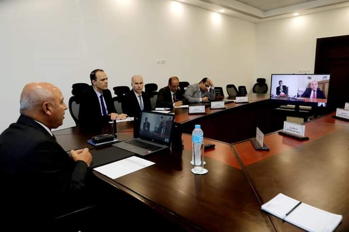 وزير النقل يوقع مذكرة تفاهم مع رئيس شركة CMA CGM الفرنسية العالمية