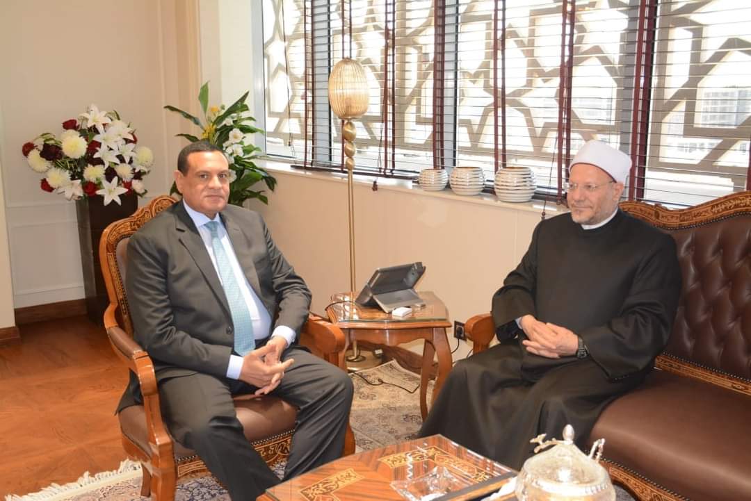 وزير التنمية المحلية يستقبل مفتى الجمهورية بالعاصمة الإدارية 