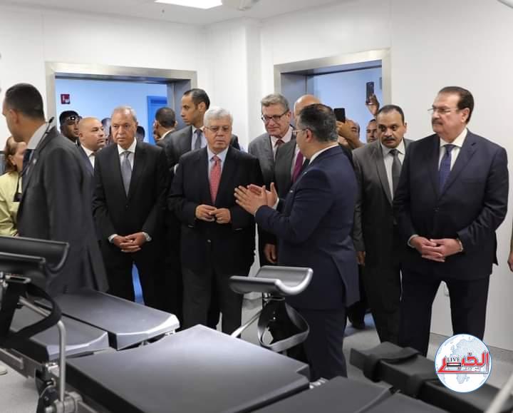 وزير التعليم العالي يتفقد ويفتتح المشروعات والمنشآت الطبية..ببنها
