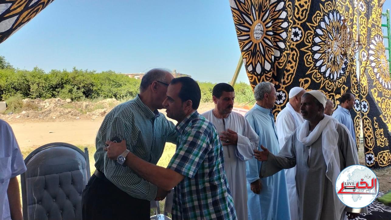 المحاسب ممدوح جاب الله .. يقدم واجب العزاء في فقيدة آل عكاشة