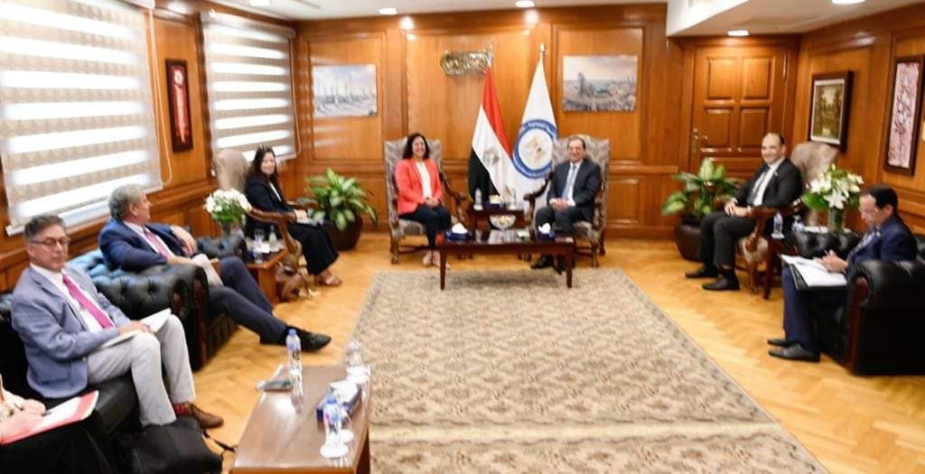 مباحثات مصرية أمريكية .. فى مجالات خفض الانبعاثات والوقود النظيف